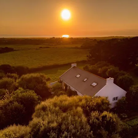 Belle Grande Maison Vue * Tréogat